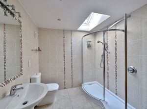 Photo 47- click for photo gallery